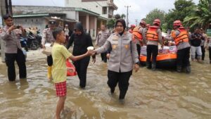 Banjir Bekasi Meluas: Perumahan dan Sawah Terendam, Air Capai 70 Cm