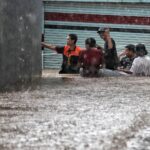 Banjir Cipinang Melayu Capai 130 Cm Akibat Luapan Kali Sunter
