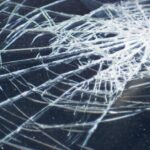 Mobil SUV Ugal-ugalan Seruduk Pemotor di Menteng, Korban Luka Kaki