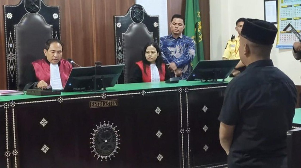 Pembunuh Berencana yang Mengecor Pacar di Lombok Divonis 18 Tahun Penjara