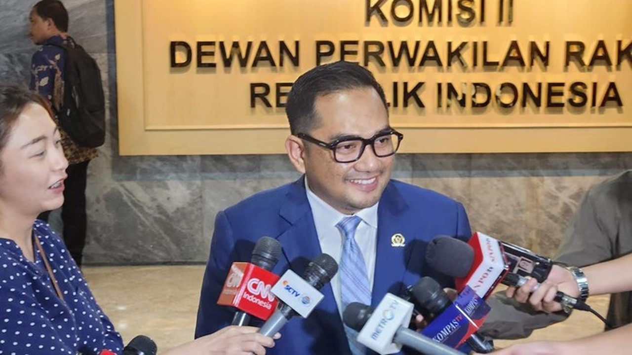 Ketua Komisi II DPR Tolak Penghapusan Ambang Batas Parlemen, Nilai Penting untuk Institusionalisasi Partai