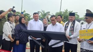 Pramono Anung Resmikan Taman Roci, Bekas Kawasan Kumuh Cilincing Kini Jadi Ruang Hijau