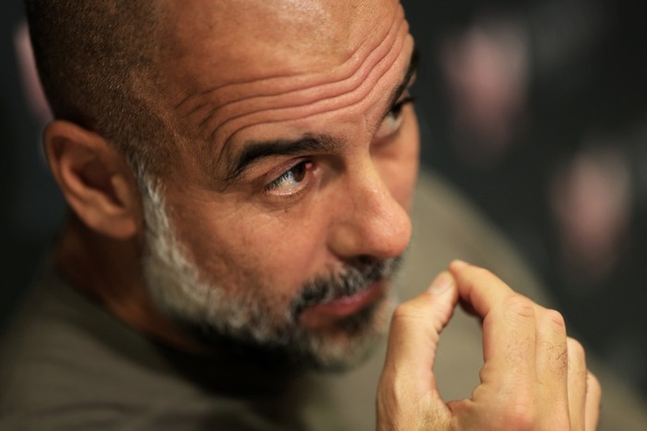 Pep Guardiola Pilu Lihat Palestina: “Kita Telah Meninggalkan Mereka Sendirian”