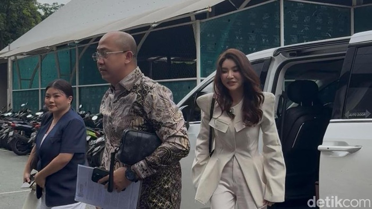 Sarwendah Diperiksa sebagai Saksi Kasus Dugaan Pencemaran Nama Baik oleh Ruben Onsu