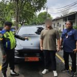 Pelat Dinas Kemhan Palsu di Porsche Cayenne Ternyata ‘Warisan’ dari Almarhum Ayah Pengemudi