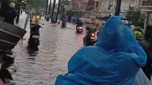 Hujan Deras Guyur Bekasi, Harapan Indah hingga Kalimalang Terendam Banjir