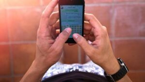 Disdikbud Banten Larang Guru dan Siswa Buat Konten Medsos di Sekolah Selama 3 Bulan Uji Coba