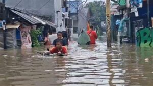 Warga Jakarta Bisa Pantau Banjir Tingkat RT via Aplikasi JAKI, Ini Caranya