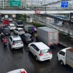 Jalan Daan Mogot Tergenang Lagi, Lalu Lintas Arah Cengkareng dan Grogol Tersendat Parah