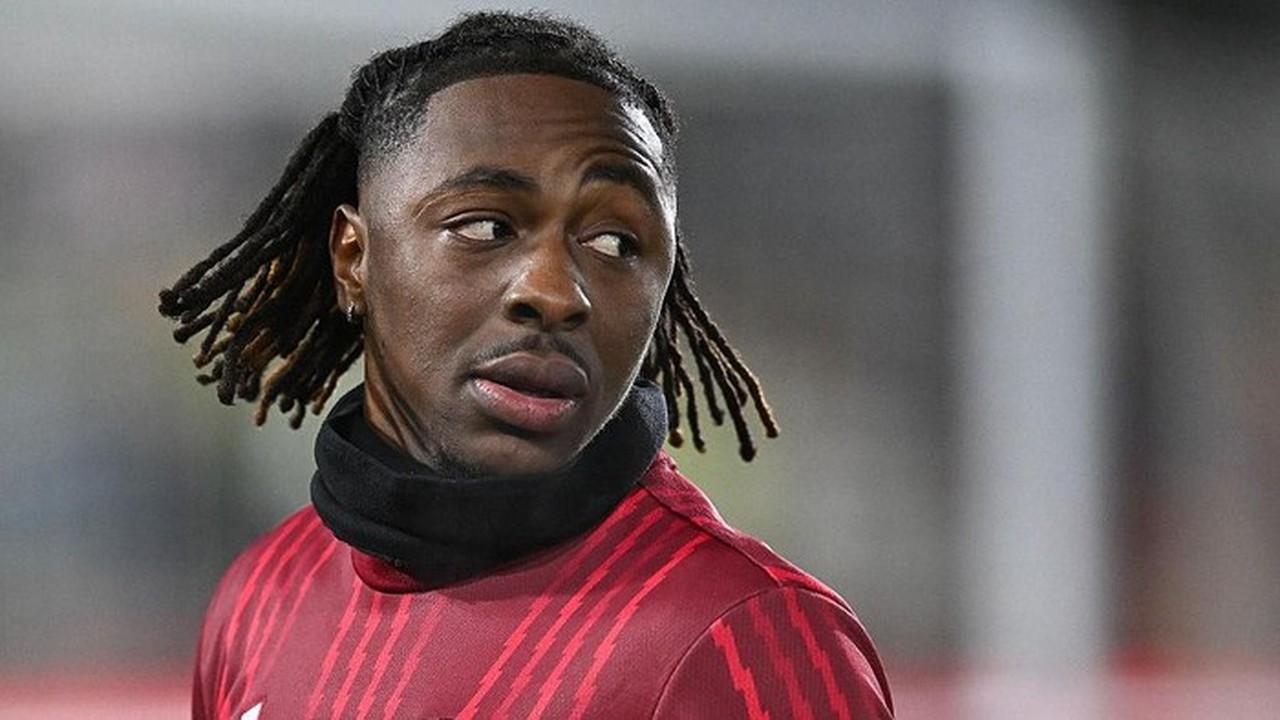 Eze Dikritik Usai Arsenal Ditahan Imbang Brentford, Minim Kontribusi di Laga Penting Eze Dikritik Usai Arsenal Ditahan Imbang Brentford, Minim Kontribusi di Laga Penting