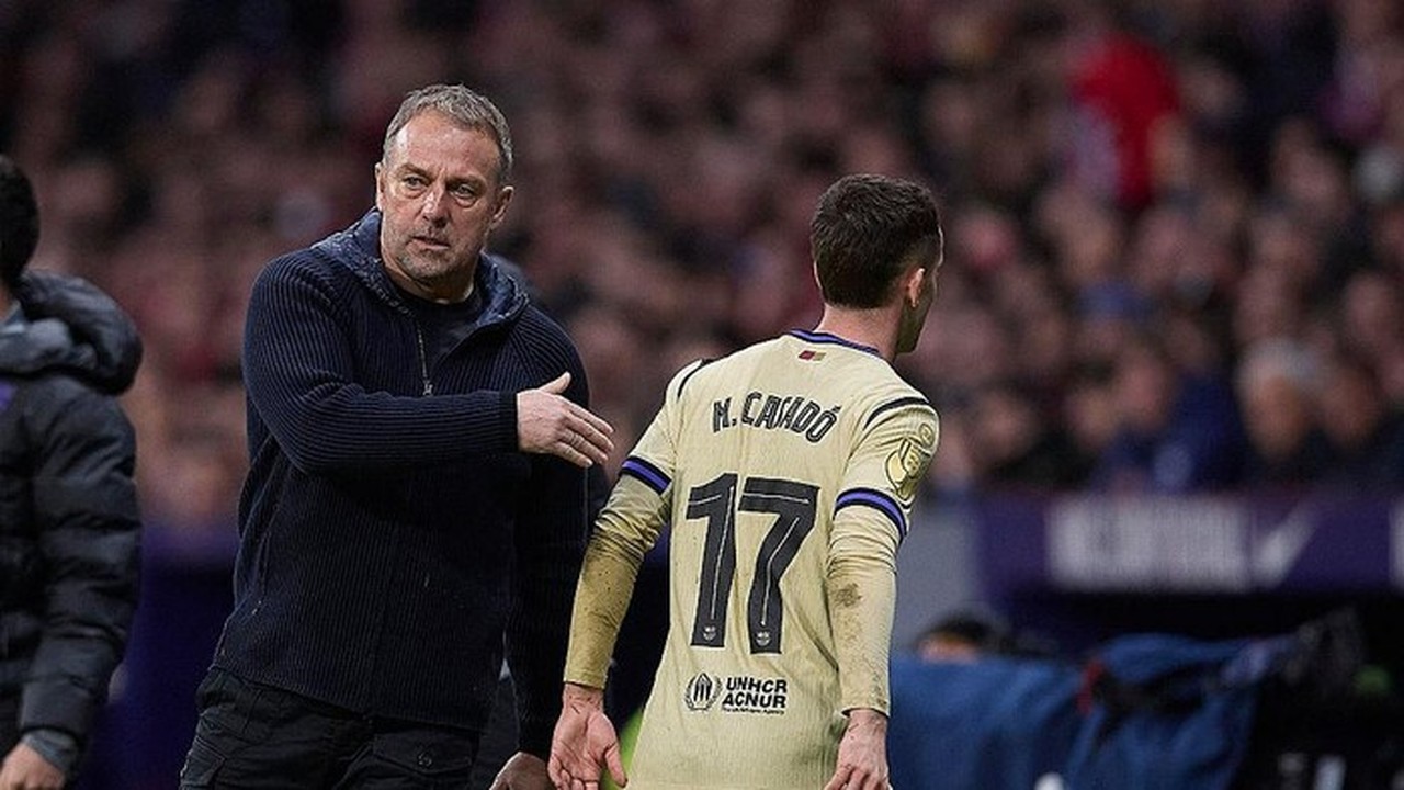 Diskusi Panas Hansi Flick dan Pemain Barcelona Usai Dibantai Atletico 0-4 Diskusi Panas Hansi Flick dan Pemain Barcelona Usai Dibantai Atletico 0-4