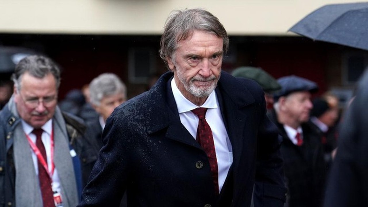 Sir Jim Ratcliffe Disebut Hipokrit Usai Sebut Inggris Dijajah Imigran Sir Jim Ratcliffe Disebut Hipokrit Usai Sebut Inggris Dijajah Imigran