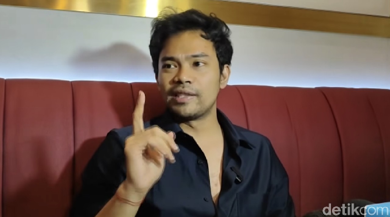 Insanul Fahmi Tak Lagi Harapkan Damai dengan Wardatina Mawa, Sidang Cerai Menanti Insanul Fahmi Tak Lagi Harapkan Damai dengan Wardatina Mawa, Sidang Cerai Menanti