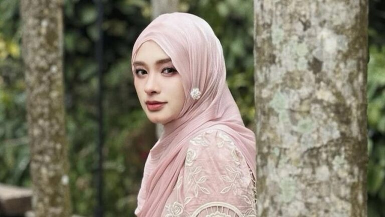 ART Inara Rusli Bantah Bocorkan CCTV, Sebut Eks Sopir yang Ambil dan Jual Data ART Inara Rusli Bantah Bocorkan CCTV, Sebut Eks Sopir yang Ambil dan Jual Data