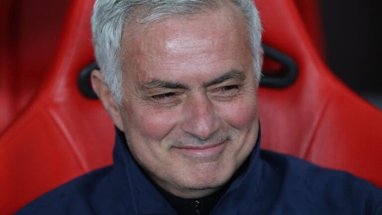 Jose Mourinho Bantah Rumor Kembali Latih Real Madrid: Saya Ingin Menyingkirkan Mereka