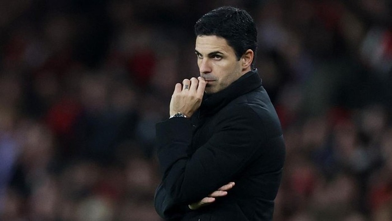 Mikel Arteta Tolak Permintaan Tanda Tangan Fans Arsenal, Video Viral Picu Pro-Kontra