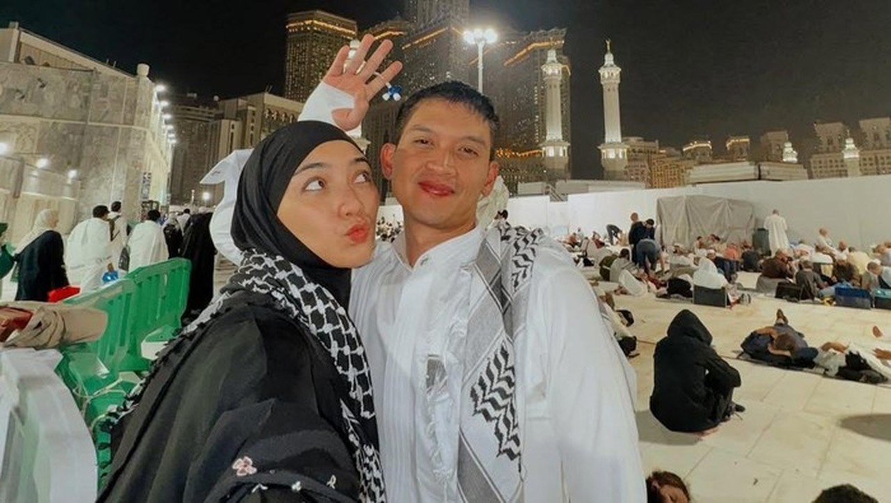 Rezky Aditya dan Citra Kirana Berencana Umrah Sambil Puasa Ramadan di Tanah Suci Rezky Aditya dan Citra Kirana Berencana Umrah Sambil Puasa Ramadan di Tanah Suci