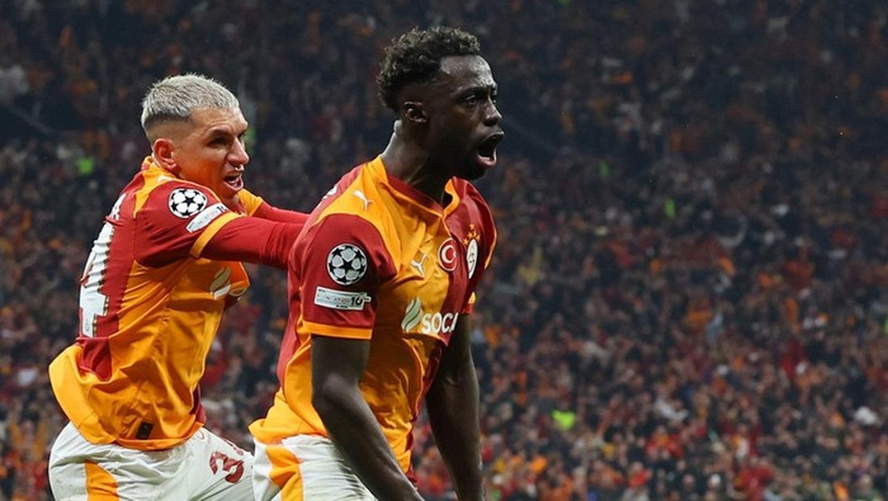 Kemenangan Dramatis Galatasaray atas Juventus: Gol Sanchez Jadi Titik Balik Comeback Gemilang