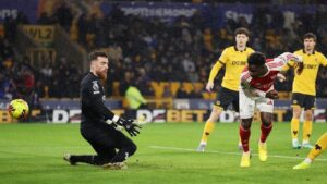 Babak Pertama: Gol Tunggal Bukayo Saka Bawa Arsenal Ungguli Wolverhampton Wanderers 1-0