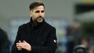 Drama San Siro: Fabregas Akui Tindakan Tak Sportif ke Saelemaekers, Allegri Diusir