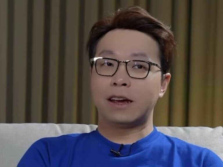 Richard Lee Tegaskan Produk Skincare Miliknya Berizin Resmi dan Penuhi Syarat BPOM Richard Lee Tegaskan Produk Skincare Miliknya Berizin Resmi dan Penuhi Syarat BPOM