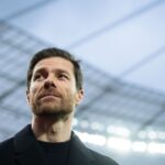 Emmanuel Petit Yakin Xabi Alonso Pilih Liverpool Jika Ada Tawaran dari Man City