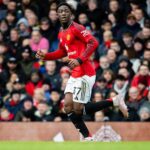 Michael Carrick: Kobbie Mainoo Tak Sulit Dipilih Jadi Starter Manchester United