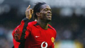 Louis Saha Rekomendasikan Tonali dan Guimaraes sebagai Pengganti Casemiro di Manchester United