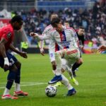 Lyon Taklukkan Lille 1-0, Debut Calvin Verdonk Berakhir Pahit di Ligue 1