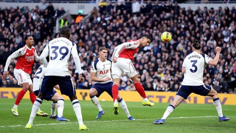 Tottenham vs Arsenal Imbang 1-1 di Babak Pertama Liga Inggris 2025/2026