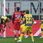 Parma Tiru Skema Sepak Pojok Arsenal untuk Kalahkan AC Milan 1-0