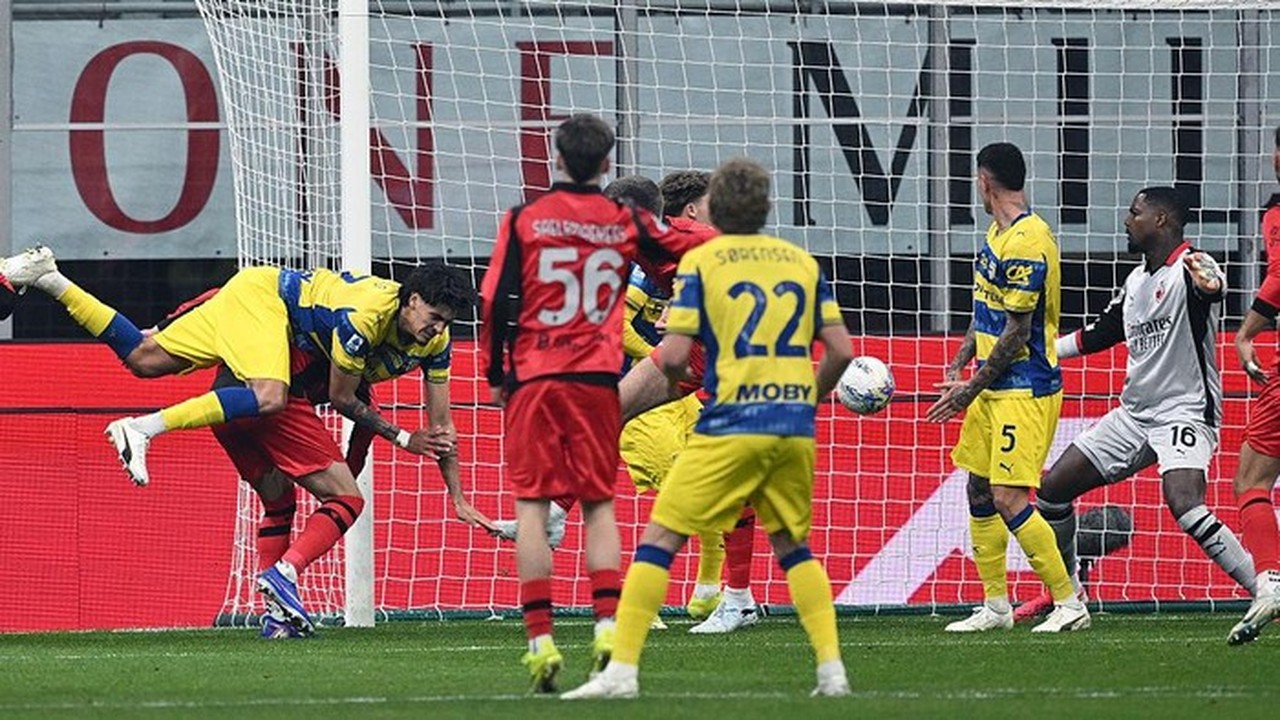 Parma Tiru Skema Sepak Pojok Arsenal untuk Kalahkan AC Milan 1-0