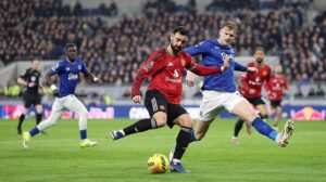 Babak Pertama Everton vs Manchester United Berakhir Imbang Tanpa Gol