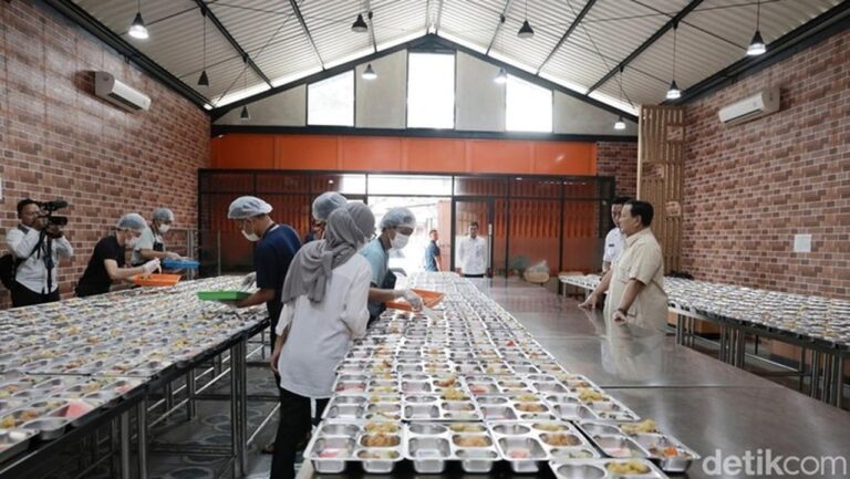 Prabowo Ungkap Rockefeller Institute Sebut Program Makan Bergizi Gratis Investasi Terbaik Negara
