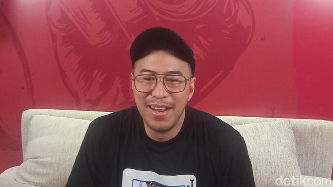 Pandji Pragiwaksono Akui Belum Berkomunikasi dengan Raffi Ahmad Terkait Mens Rea