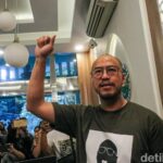 Pandji Pragiwaksono Akui Dapat Nasihat MUI Soal Konten Stand-Up Comedy ‘Mens Rea’