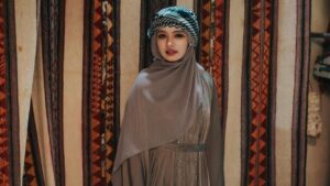 Virgoun Menahan Anak, Kuasa Hukum Inara Rusli: Ini Cara Tunda Kepatuhan Putusan MA