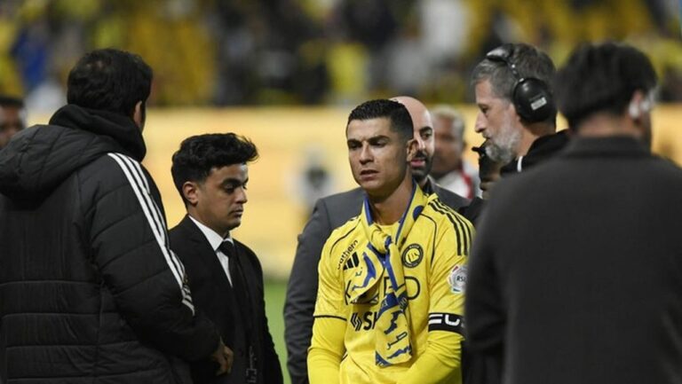 Cristiano Ronaldo Latihan di Al Nassr di Tengah Isu ‘Ngambek’ dan Kekecewaan Transfer
