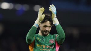 Pep Guardiola Pastikan James Trafford Jadi Kiper Utama Man City di Final Carabao Cup