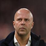 Arne Slot: Gaya Bermain Penting, Tapi Trofi Tetap Tujuan Utama Liverpool