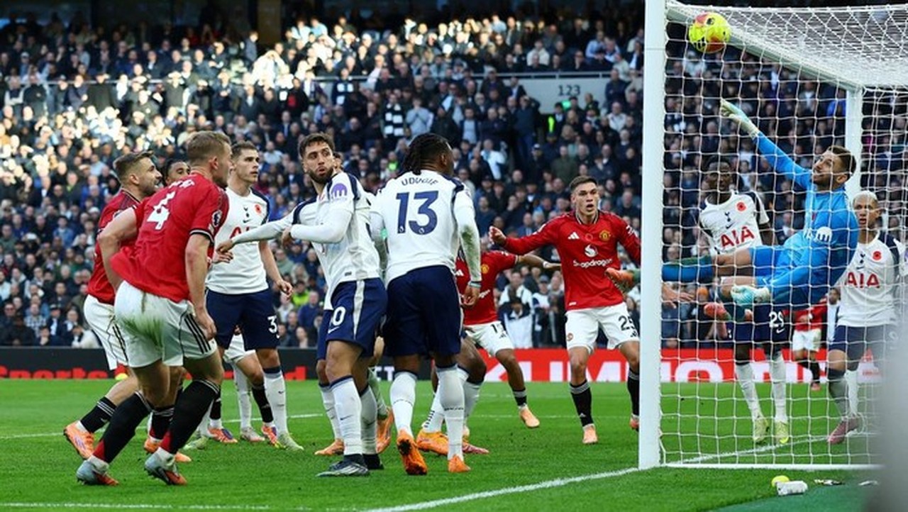 Liga Inggris Pekan Ini: Duel Sengit MU vs Tottenham, Liverpool Tantang Man City