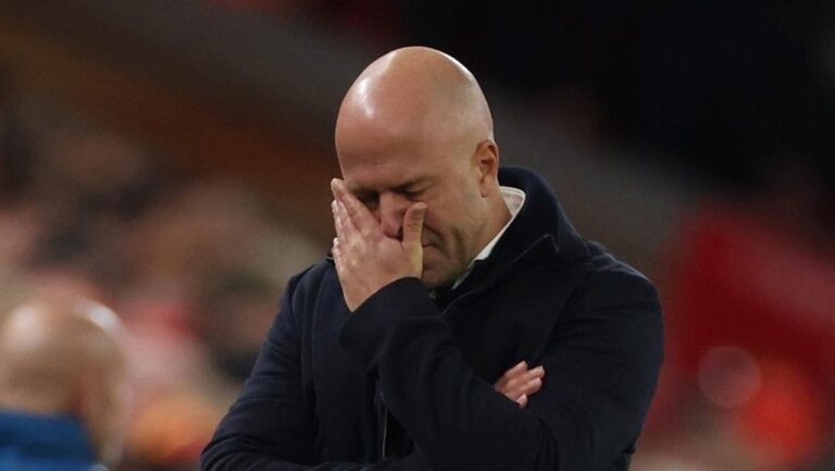 Arne Slot Puji Manchester City: Tim yang Tak Pernah Bisa Diragukan Meski Performa Menurun