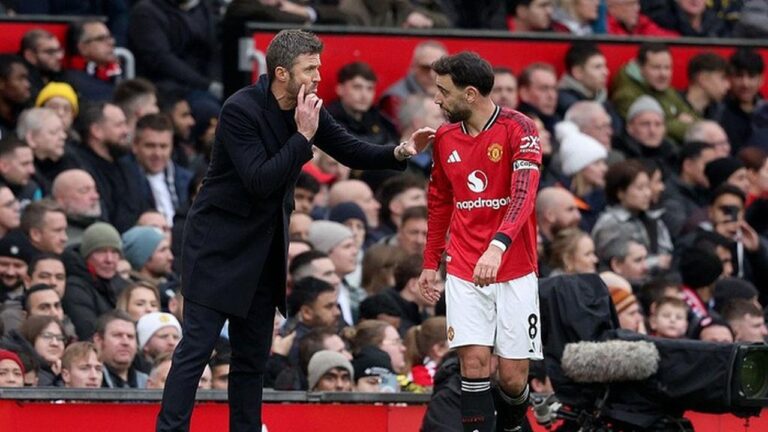 Bruno Fernandes Yakin Michael Carrick Bakal Jadi Manajer Manchester United Hebat