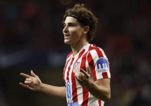 Barcelona Dikaitkan dengan Julian Alvarez, Agen Tegaskan Belum Ada Kontak