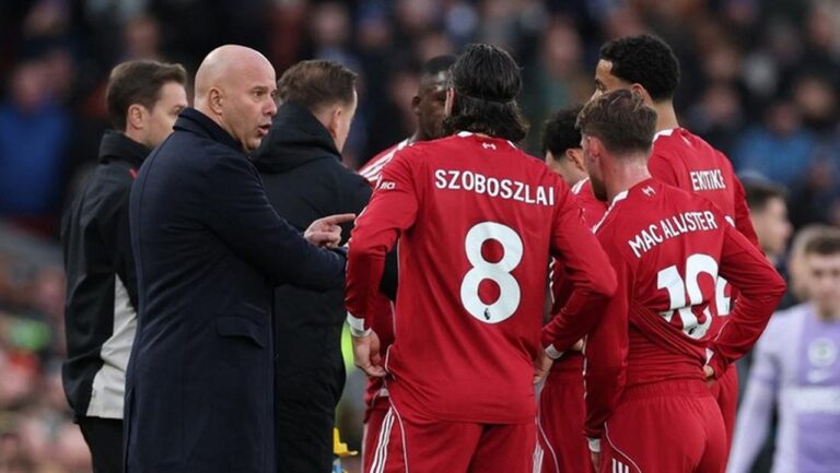 Arne Slot Tegaskan Liverpool Gagal Jika Tak Lolos Liga Champions Musim Ini