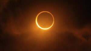 Gerhana Matahari Cincin 17 Februari 2026: Waktu, Jalur di Antartika, dan Wilayah yang Tak Bisa Menyaksikan