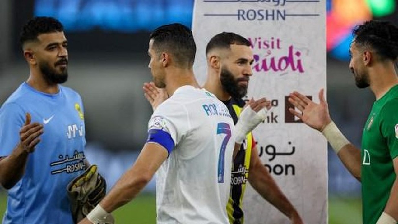 Ronaldo Diduga Mogok Main di Al Nassr Akibat Lelucon Gaji dan Trofi dari Benzema