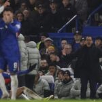 Chelsea Ditahan Imbang Leeds, Liam Rosenior Kritik Fokus Pemain: “Sederhana Itu”