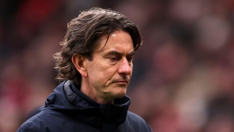 Tottenham Terpuruk di Papan Bawah, Thomas Frank Yakin Tak Akan Dipecat