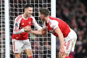 Pep Guardiola Pantau Arsenal, Man City Berharap Ada Kesalahan di Papan Klasemen